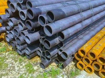 galvanized pipe structural role in scaffolding and support systems