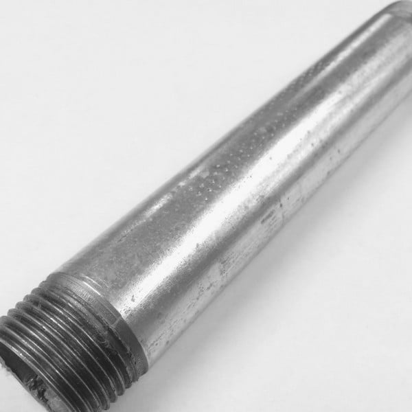 Corrosion-resistant threaded galvanized pipes for long-lasting use