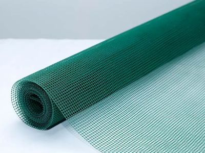 تأمین‌کننده حصارهای فشرده PVC با کیفیت بالا: حصارهای باغ‌داری با دوام برای فضاهای بیرونی