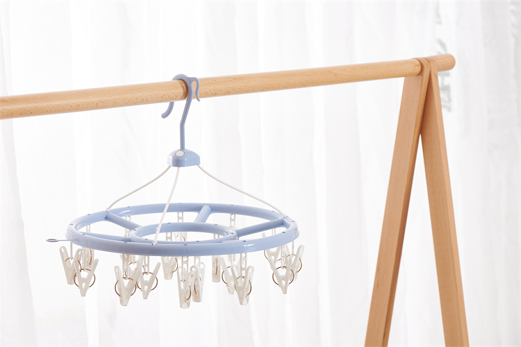 Hot Sale Circle Drying Hanger PP Pink Stand Round Hanger Rack for Underwear Bra and Socks with 18 Clips details