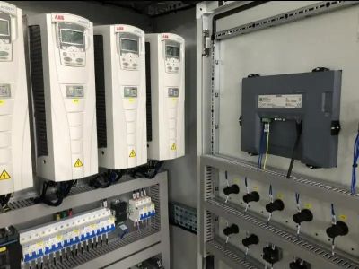 Pourquoi les tests réguliers des équipements de distribution d'énergie sont-ils essentiels