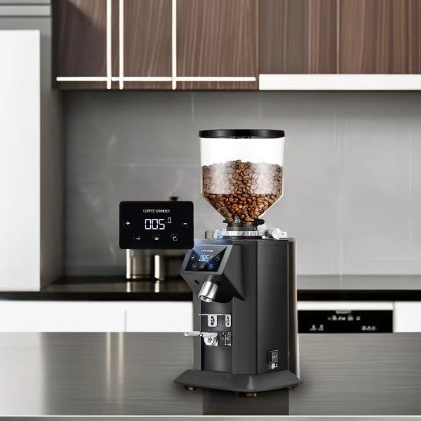 How the Right Professional Coffee Grinder Can Improve Your Cafe's Reputation