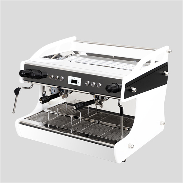 Discover the benefits of investing in a quality espresso machine for your cafe