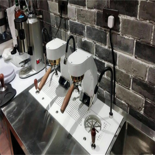 Perfectly brewed coffee every time with our professional coffee maker machine