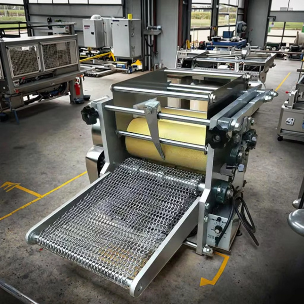 Revolutionize Your Mexican Cuisine with Our High-Quality Tortilla Maker Machine