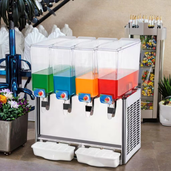 Mantén a tus clientes frescos y refrescados con una máquina de batidos comercial.