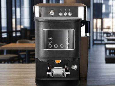 Comment améliorer le goût du café avec une machine à café dotée d'un moulin à café : conseils d'infusion étape par étape