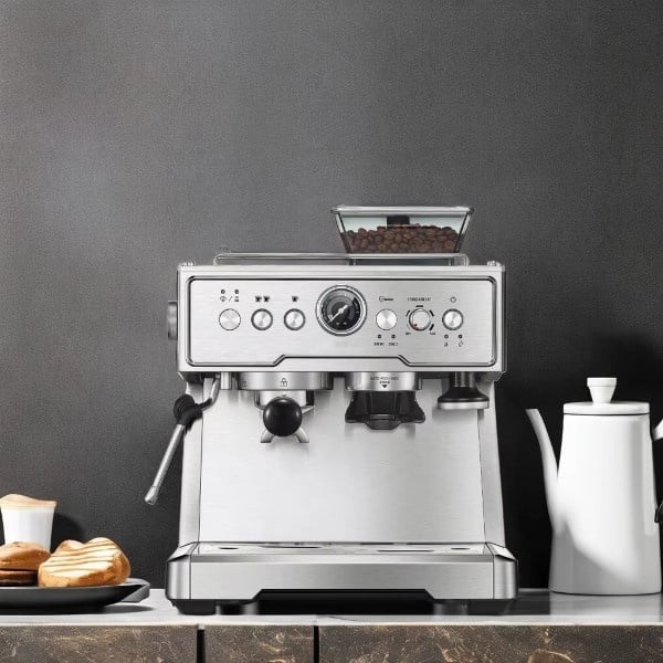 Mejora tu Ritual Matutino con una Máquina de Espresso de Primera en Casa
