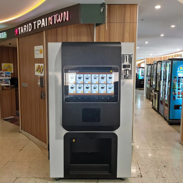 豆からカップまでのコーヒーマシンで朝のルーチンを向上させましょう。