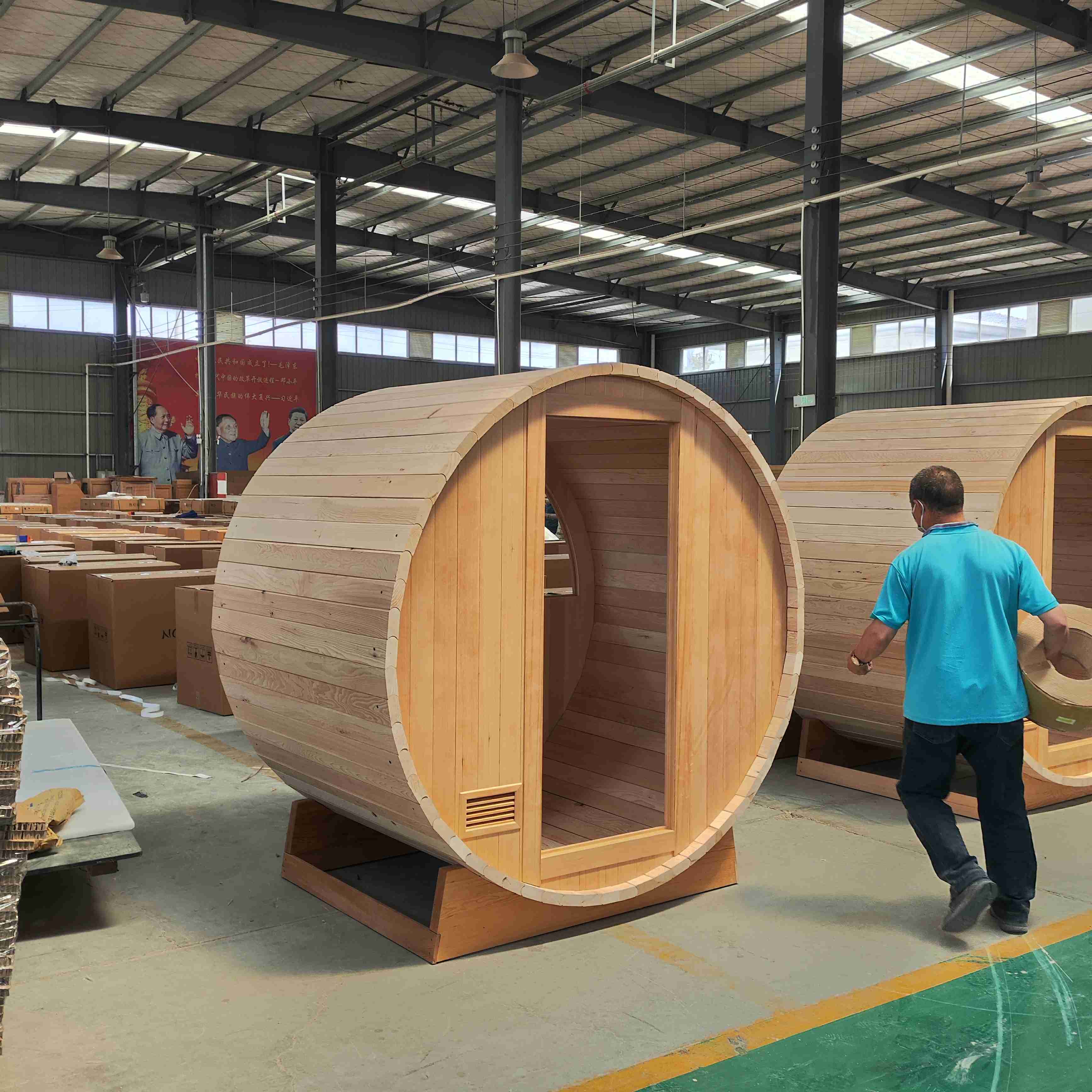 Modern Outdoor Sauna Room Barrel Sauna Room Dry Steam Sauna  Harvia Stove supplier