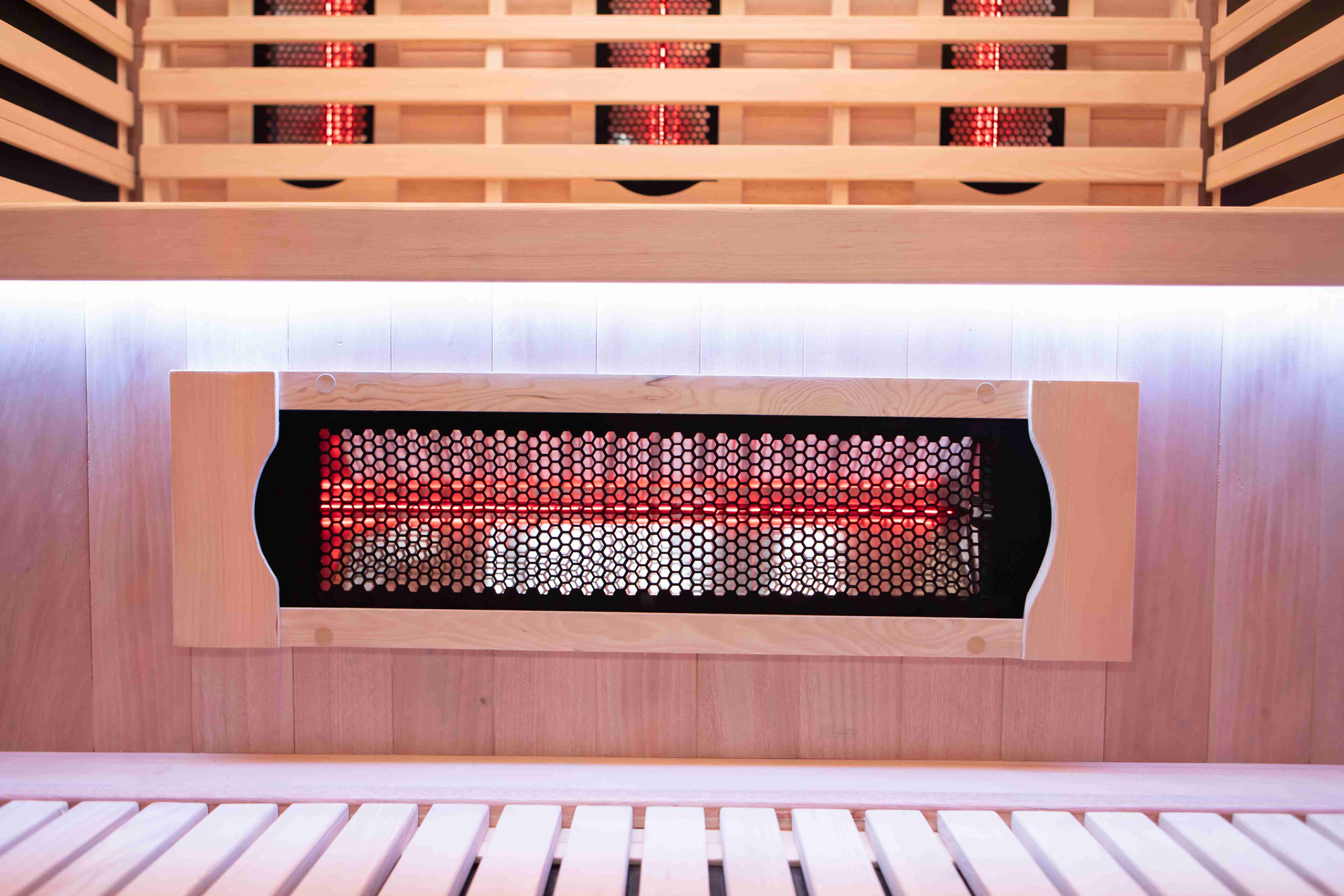 New Model Factory Direct Sale Far Infrared Sauna Room for 2 Person with Red Light Therapy Lamps factory