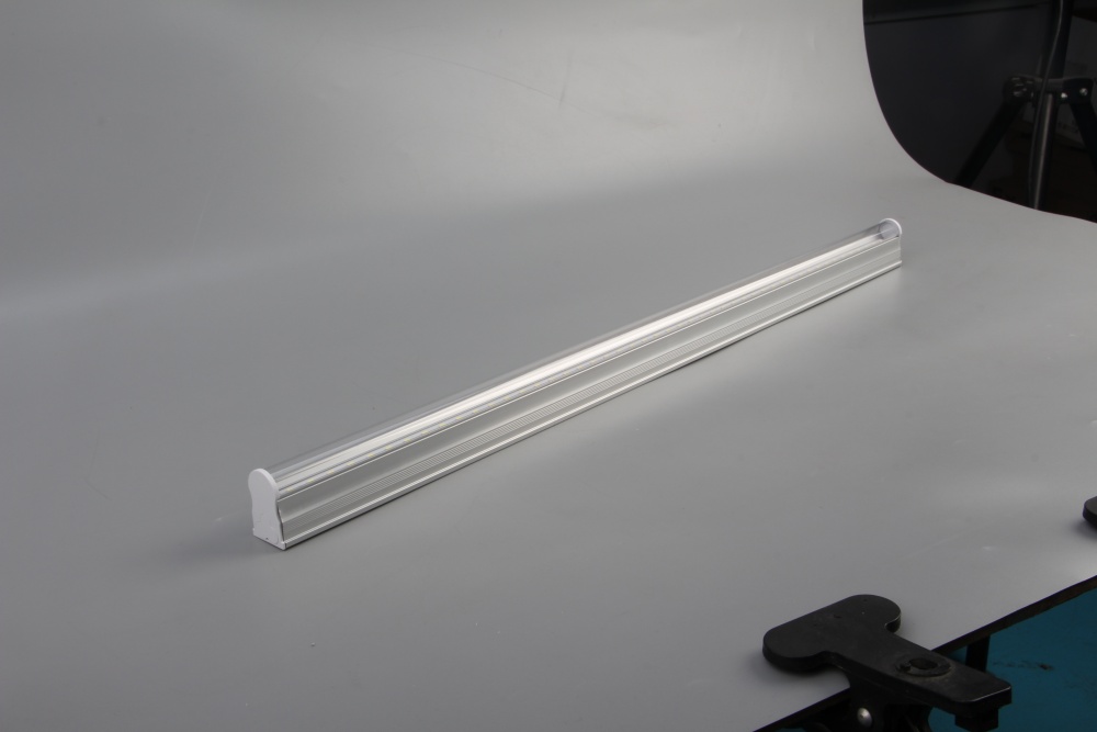 IMG_9048 T5 LED Tube Easy Install LED Intergrated Batten Light 2ft 4ft 18-19w Lighting supplier