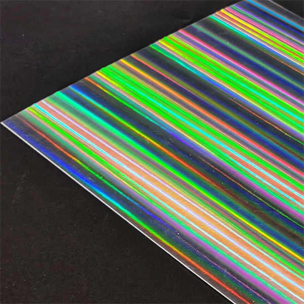 Démarquez-vous de la concurrence avec du papier holographique métallisé