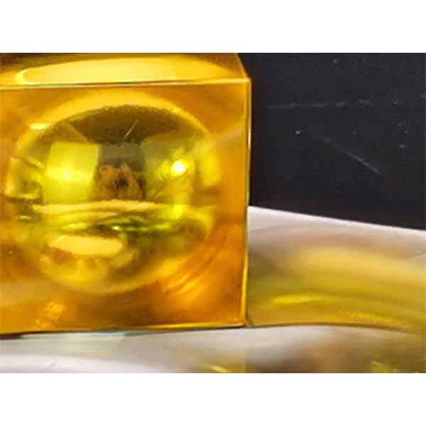 Trasforma i tuoi materiali stampati in display visivi dinamici con Holo Paper