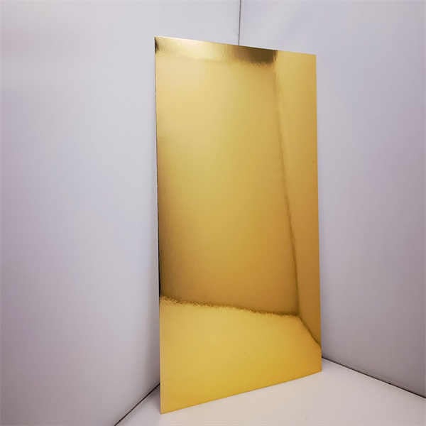 How to make your designs stand out with metallic gold cardstock
