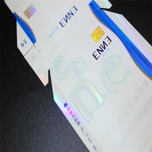 Affordable and customizable cigarette packaging for wholesalers
