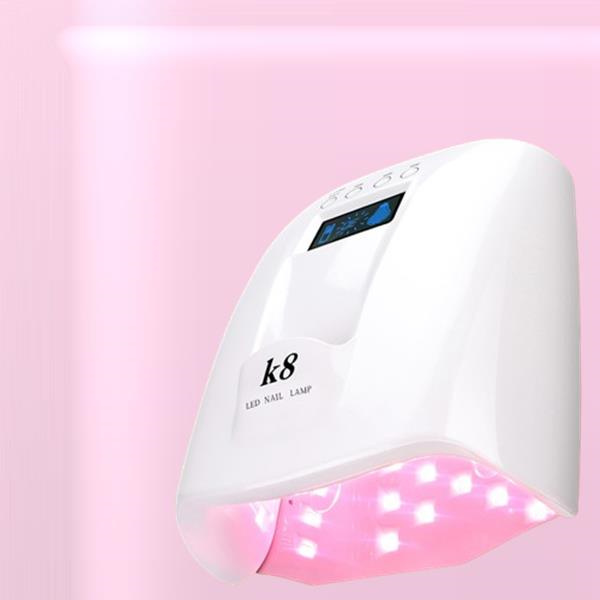 Experimenta manicures més duradores amb la potència de les llums uv led