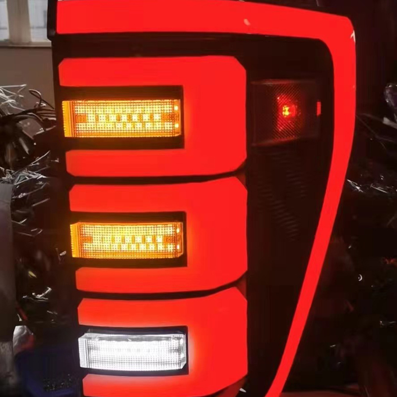 Spedking XL zádové světlo pro Ford f150 2021