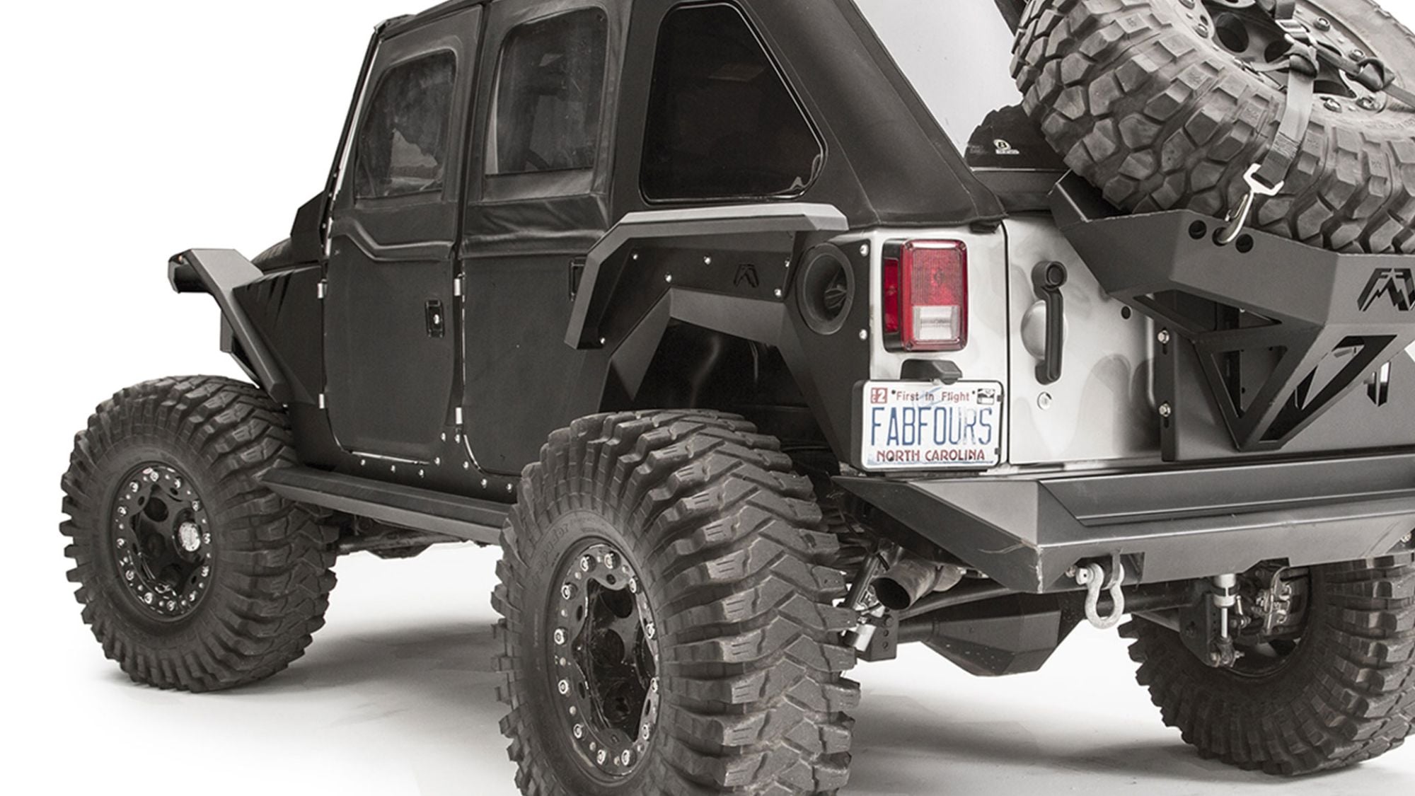Spedking وصول مخزون جديد Fabfours غطاء العجلات الخلفية لـ Jeep Wrangler JL