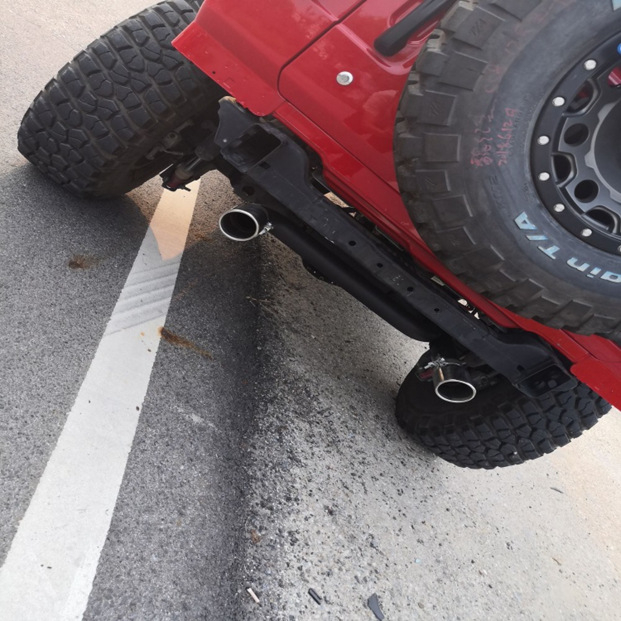 Spedking Popularne Wydechy dla Jeep Wrangler JL