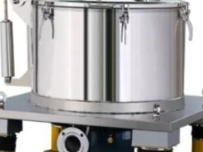 Belangrijke factoren om in aanmerking te nemen bij het kiezen van een plaatbovenafvoercentrifuge voor uw faciliteit