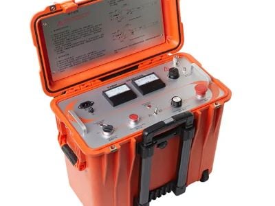 Tại sao thiết bị dò đường ống và cáp ngầm là người bạn đồng hành lý tưởng nhất của bạn ngoài hiện trường
