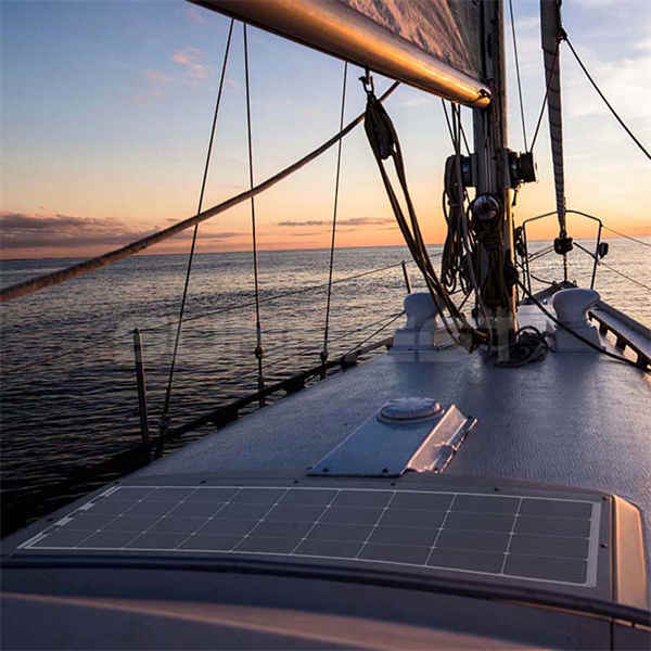 Why Solar Panels are the Future of Marine Battery Charging
