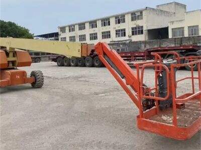 Efficient Cherry Picker Hire Solutions for Local Tree Surgeons