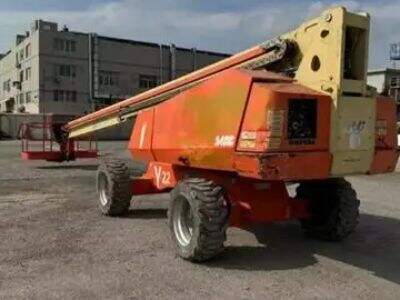 Flexible Boom Lift Rent Options for Construction Contractors