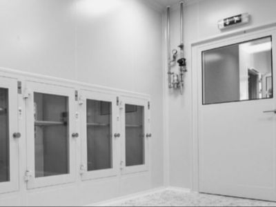 Why Clean Room Manufacturers Need to Prioritize ISO Certifications