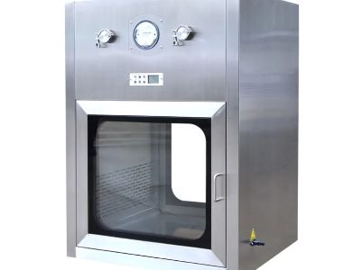 What Are the Key Components of a Dynamic Pass Box in Pharma?