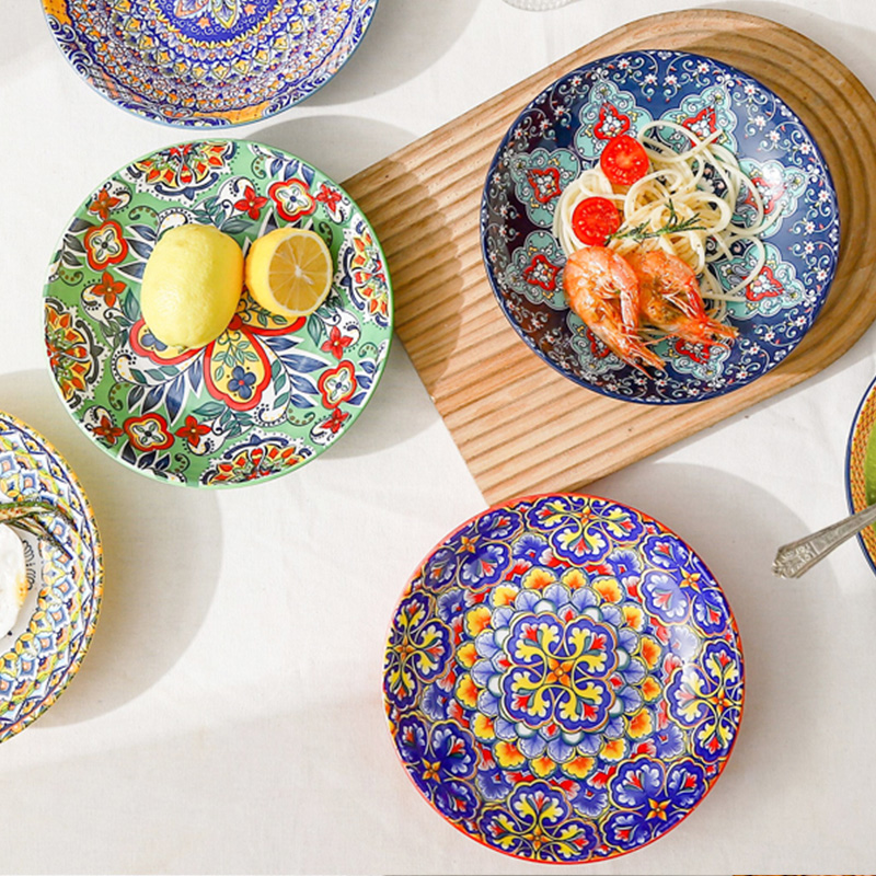 Wholesale Dinner Plates Handpainted Floral Porcelain Dinnerware Dish Porcelain Bohemian Plate manufacture