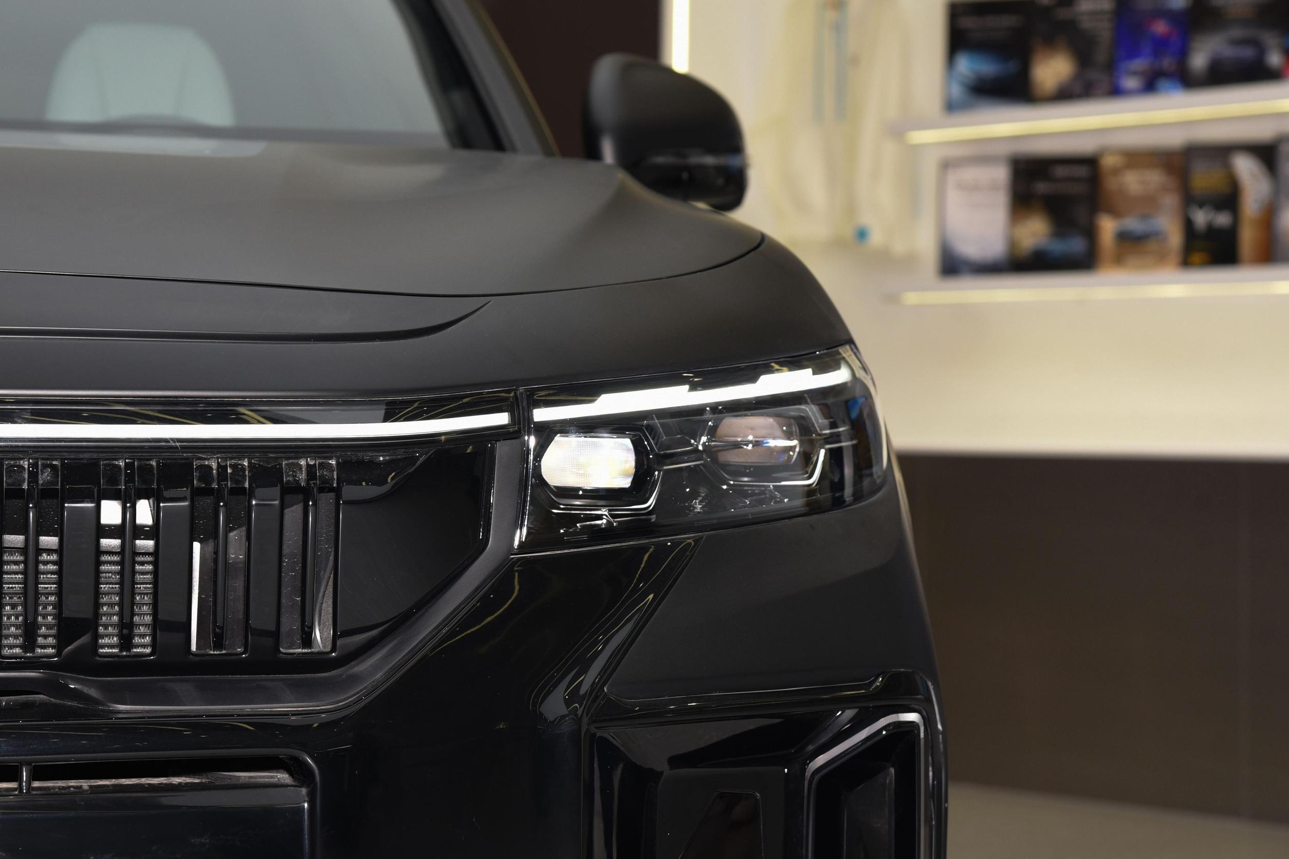 china Dongfeng VOYAH FREE Medium and large SUV Ultra-long battery life of 960km Extended range new energy vehicles supplier
