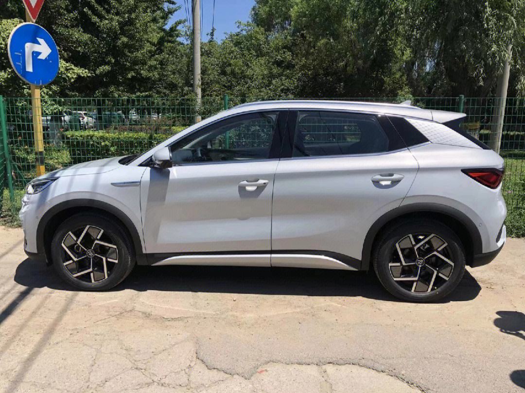 Direct Wholesale 2022 New Energy Vehicle 5 Seats SUV ATTO 3 BYD Yuan PLUS Ev Car supplier