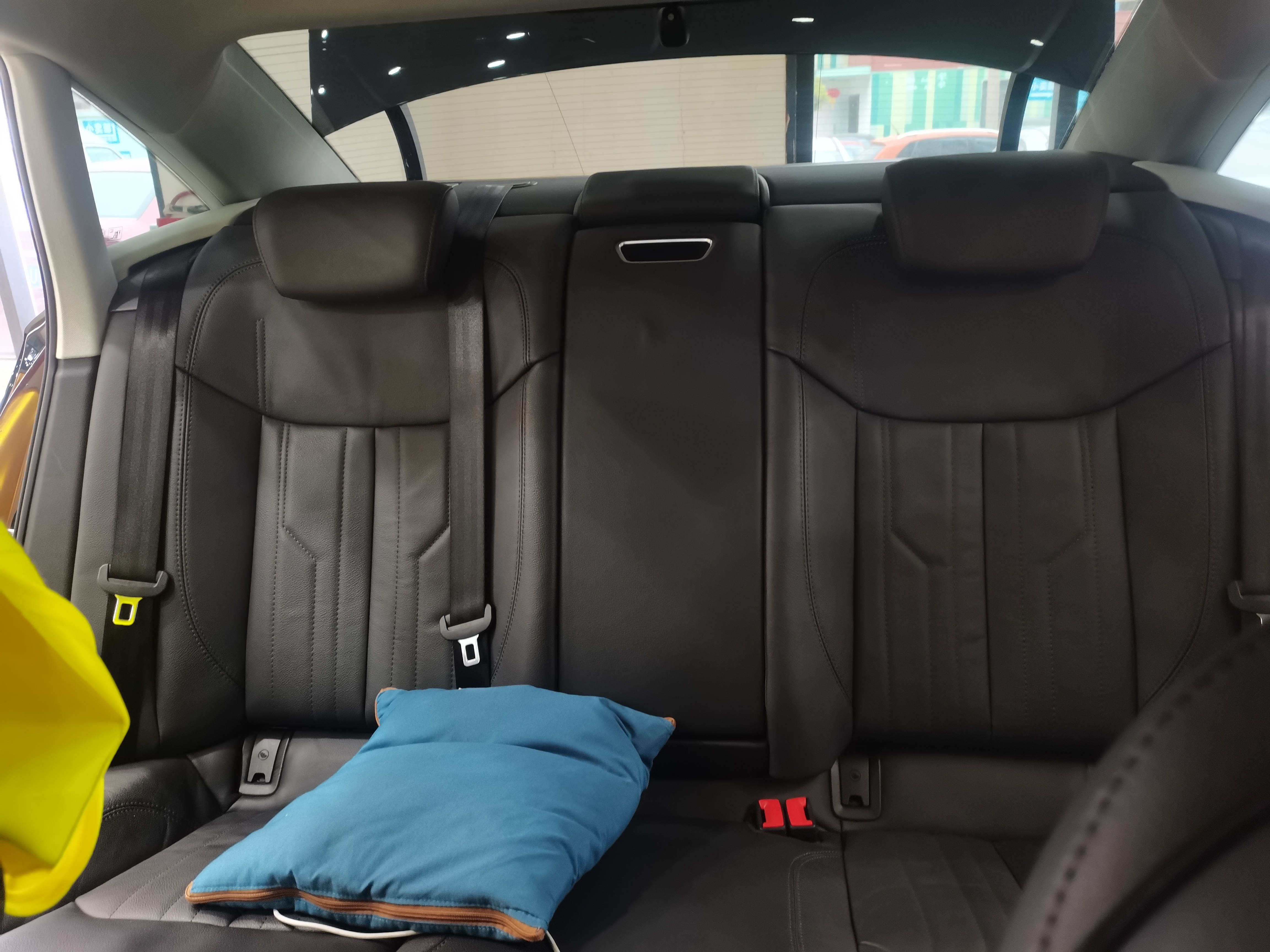 Hot Selling Audi A8L 50 TFSI Quattro 48V Fuel Vehicle With Mild Hybrid System details