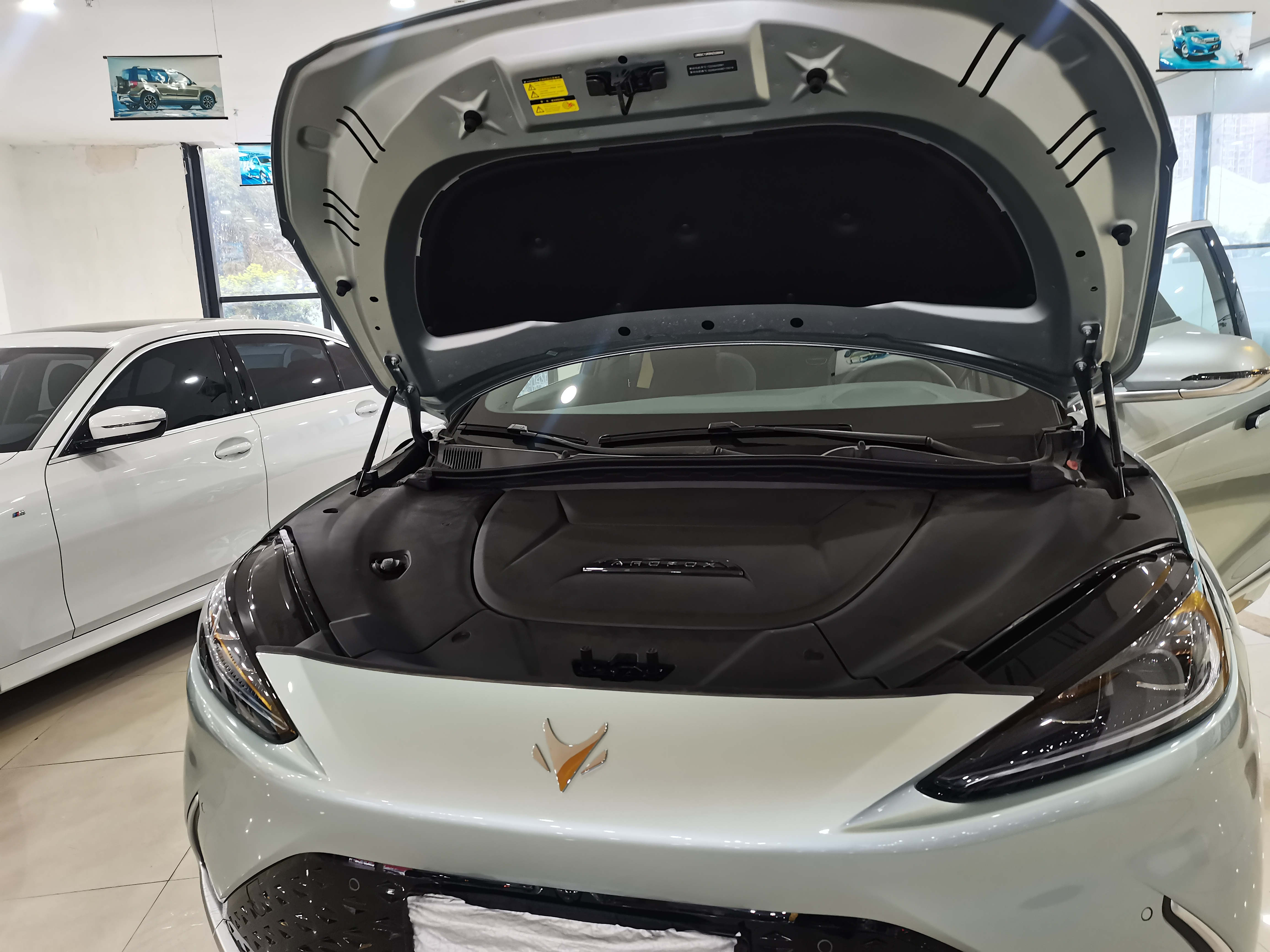 New Arrival Best Prices ARCFOX S Electric Car With 20.3 Inches Screen 708km Super Long Battery Life details