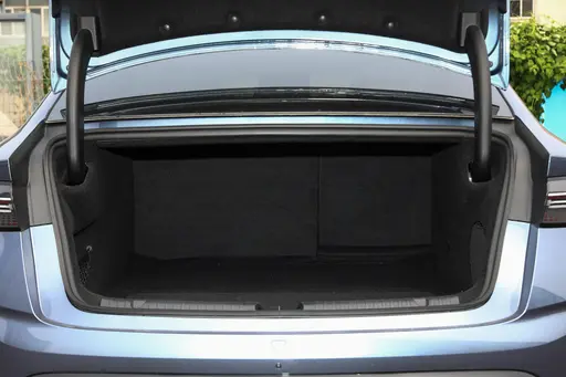 China Manufacturer Second Hand BYD Seal Luxury Sedan Electric Car supplier
