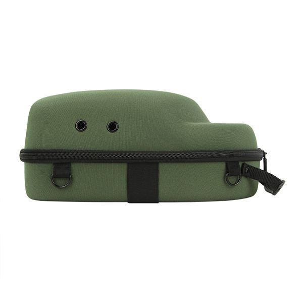 Essential Accessories for Fashionable Jet-setters