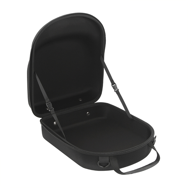 A comfortable fit for all ages and head sizes
