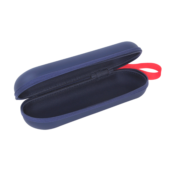 The Eva Zipper Pouch