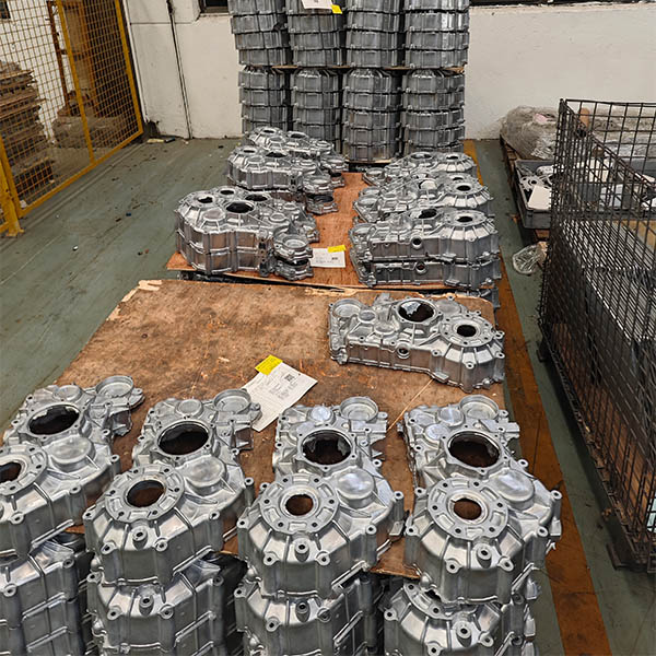 تعظيم الدقة والإنتاجية باستخدام تصنيع CNC