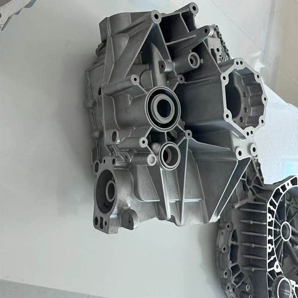 Perkuat Proses Manufaktur Anda dengan Penggiling CNC