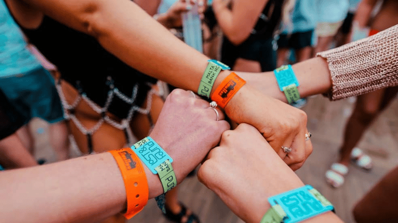 SUNLAN NT213 13.56MHz NFC Fabric Wristband One-Time Use RFID Bracelet for Enhanced Event Security and Easy Access Control manufacture