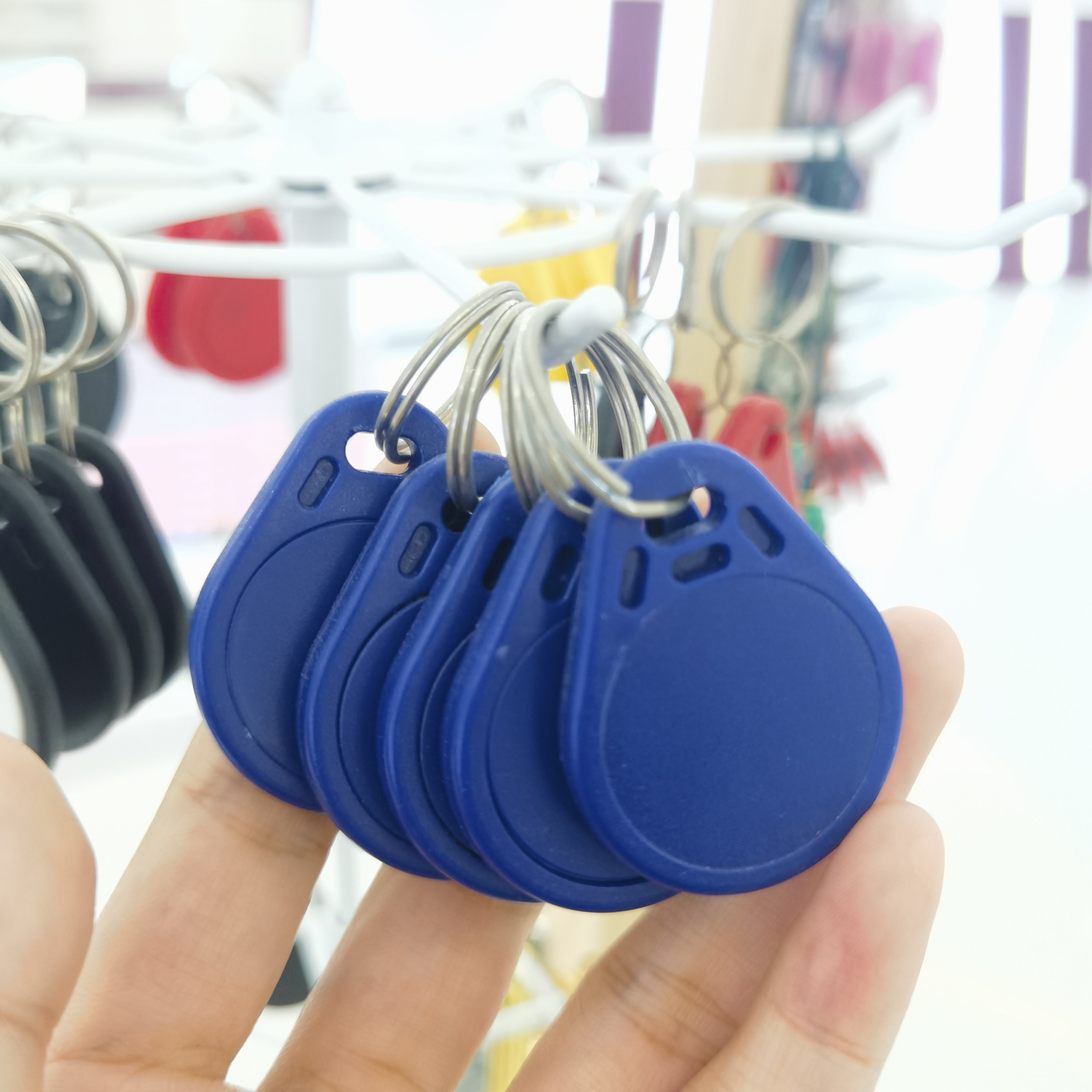Sunlanrfid Abs Blue Green LF 125KHZ RFID Information Share EM4200 Tag ABS keyfob factory