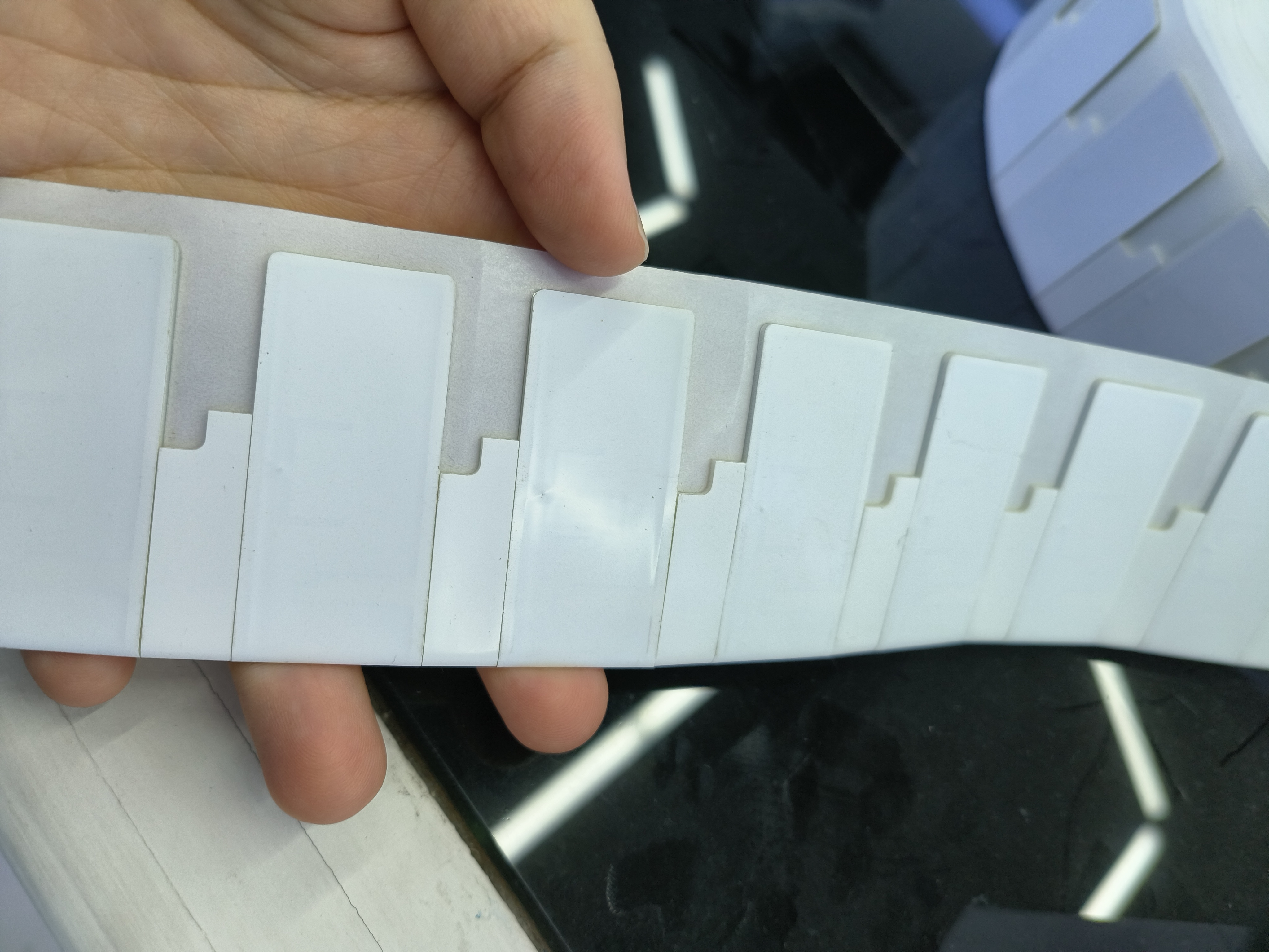 Printable RFID UHF Flexible Anti-Metal uhf rfid tag Soft On Metal for Asset Tracking and Asset Management factory