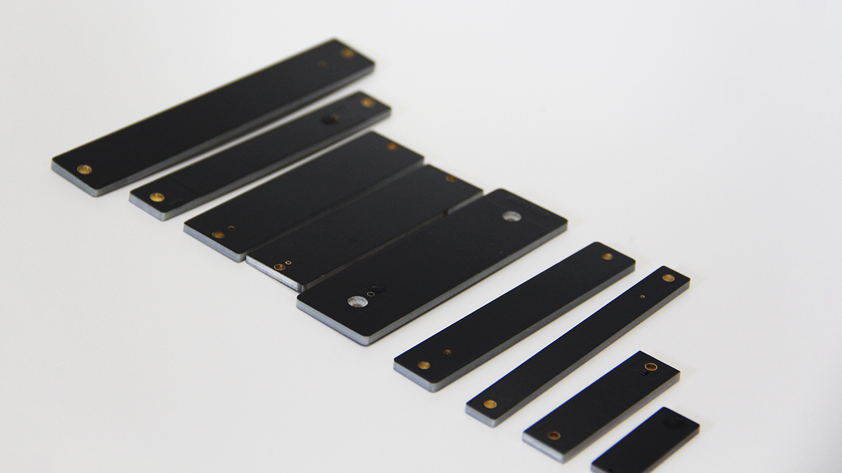 SUNLANRFID 920- 925MHz Logistics Transport Container UHF RFID Anti-metal PCB Tag manufacture