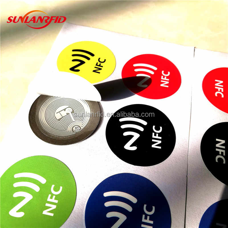 Rfid 215 Nfc Sticker/paper Roll 213 Nfc Chip 10 Mm Mini Rewritable Tag factory