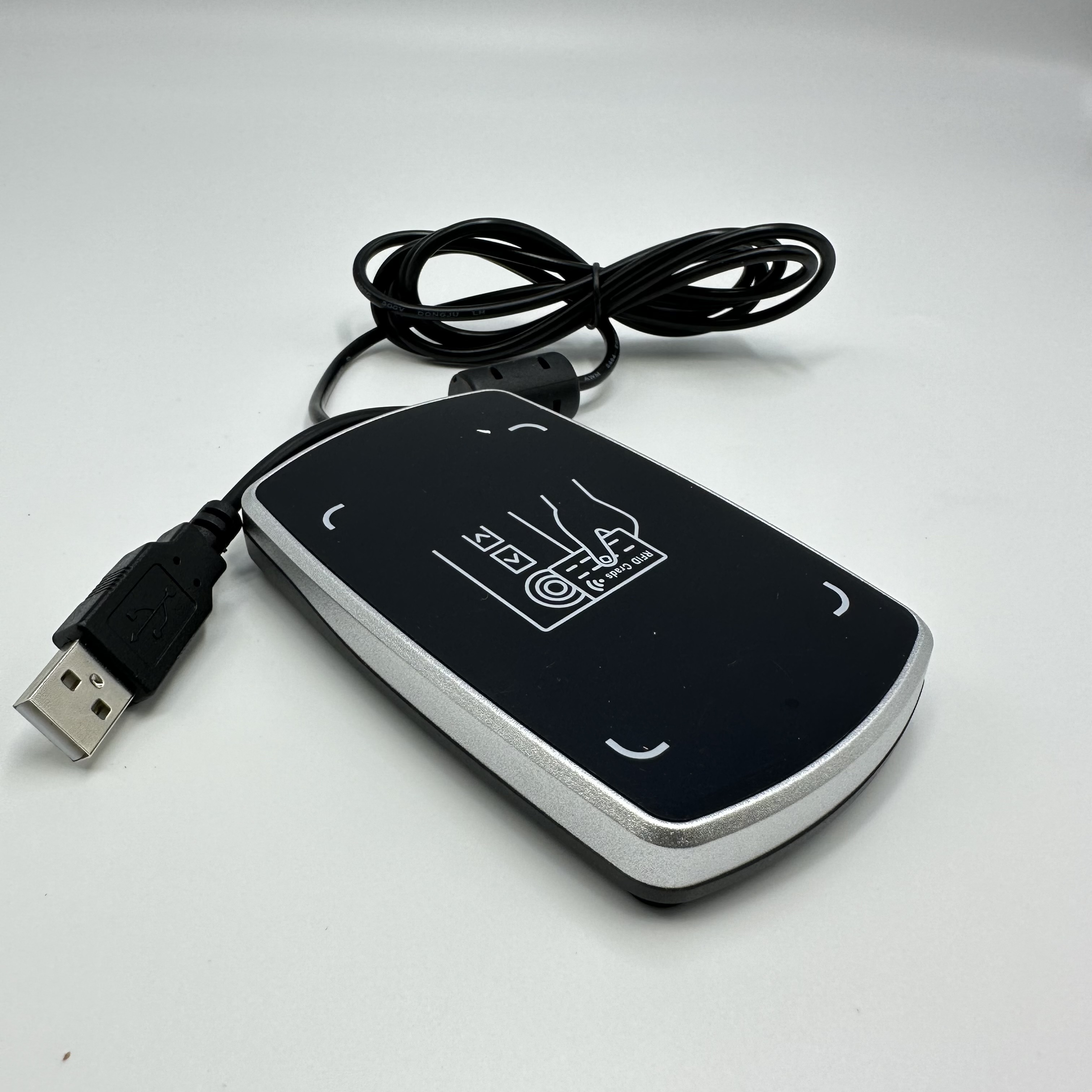 RFID 125khz /13.56mhz 14443A dual frequency rfid reader factory