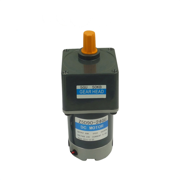 Těžký DC motor