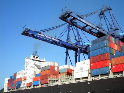 So optimieren Sie den grenzüberschreitenden Versand mit digitalen Logistik-Tools im Jahr 2025